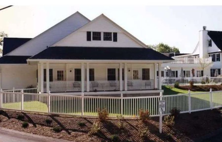 AdviniaCare Northridge