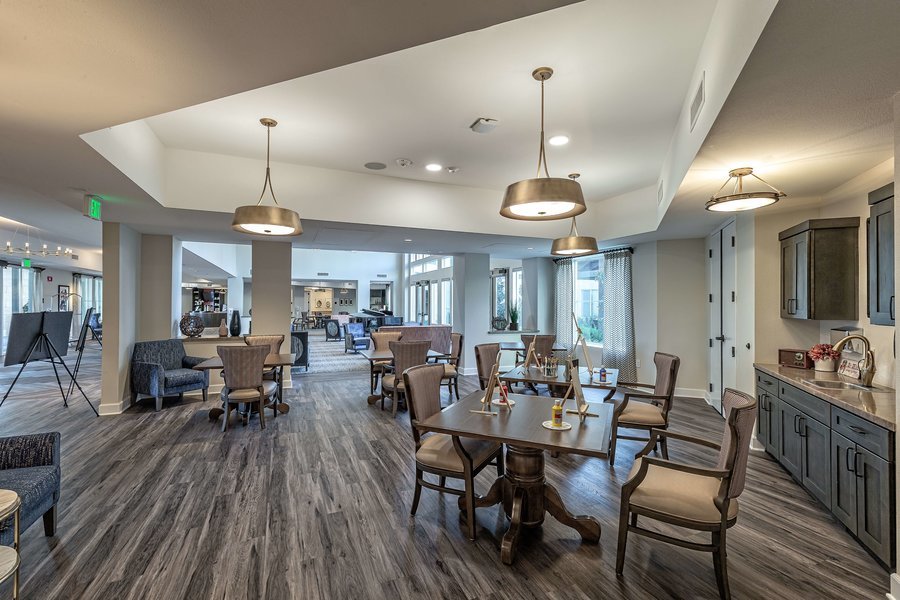 Varenita of Simi Valley