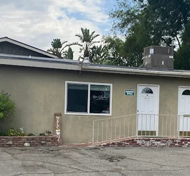 Paradise Gardens Manor Memory Care