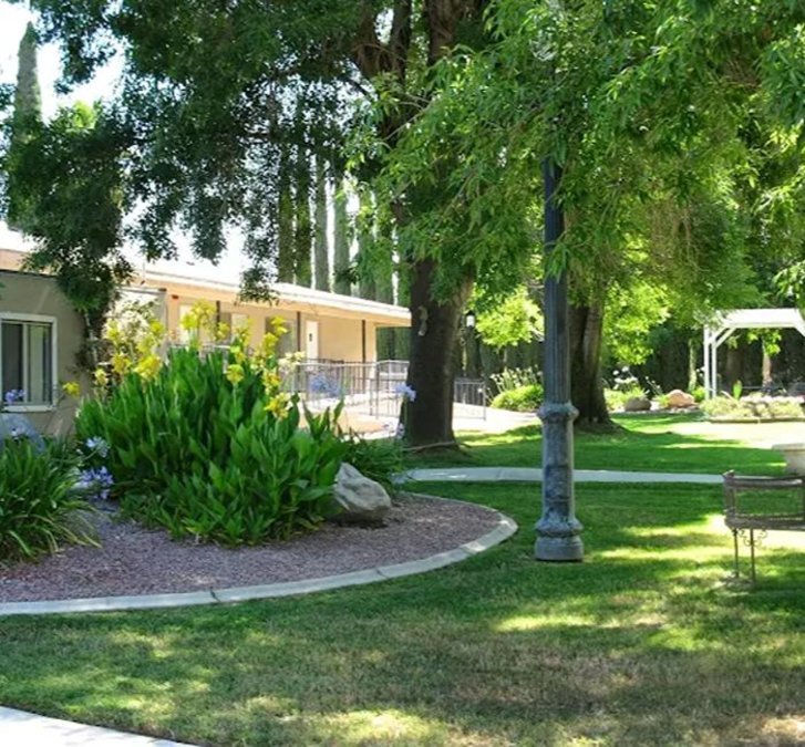 Paradise Gardens Manor Memory Care