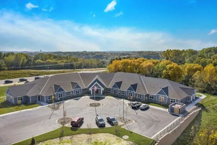 Suite Living of Brooklyn Park