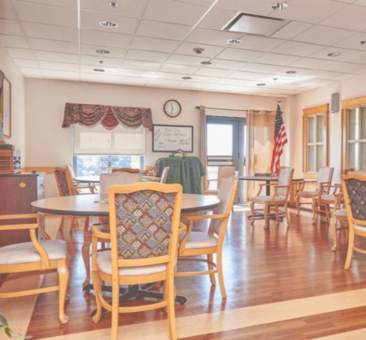 Beechwood Court at LaFayette Manor