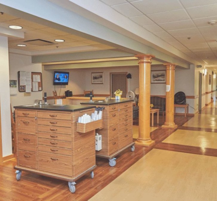 Beechwood Court at LaFayette Manor