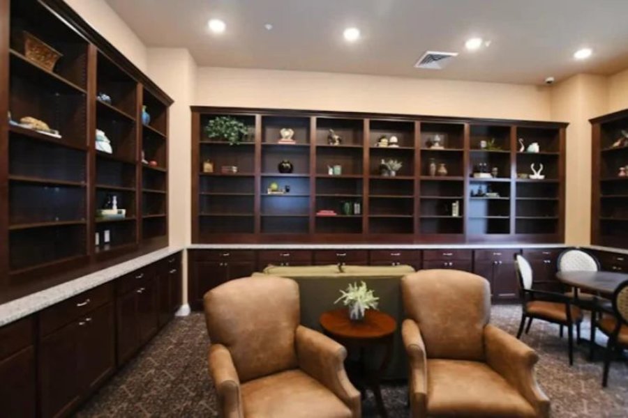 Hampton Manor of Brighton