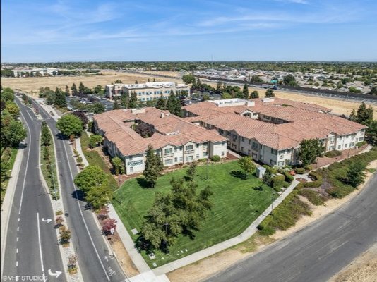 Brentwood Grove Senior Living