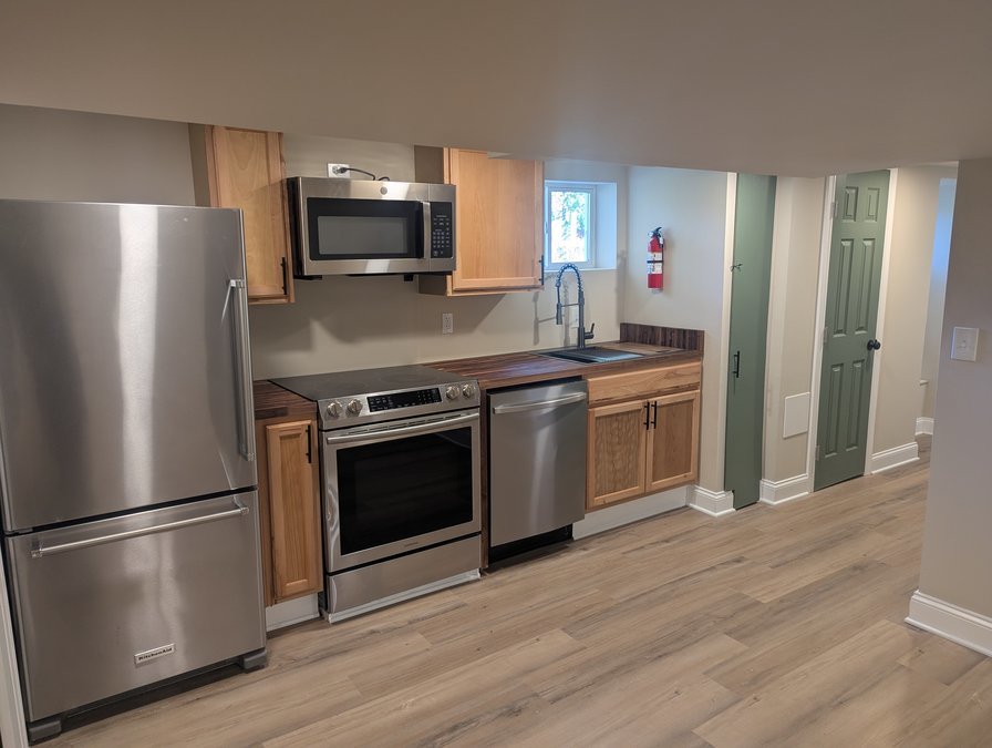 Davis Apartment