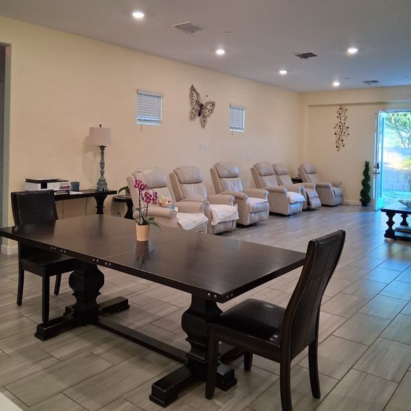 Helping Hands Assisted Living