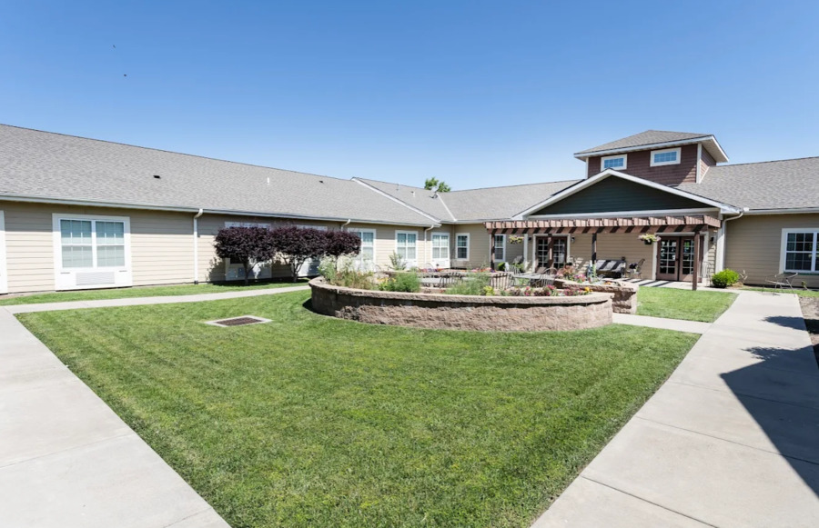 Oak Pointe of Carthage