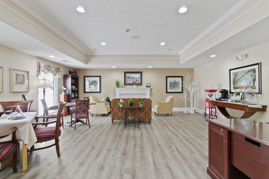 Bellevue Village at Woodstock