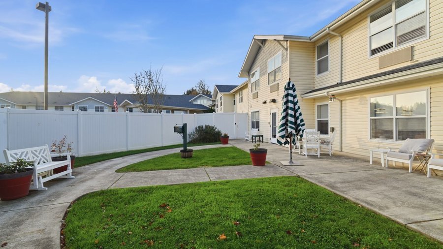 Bayside Terrace Assisted Living and Memory Care