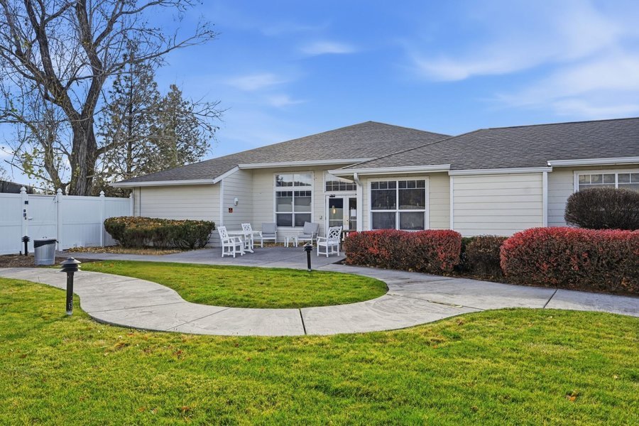 Pelican Pointe Assisted Living Community