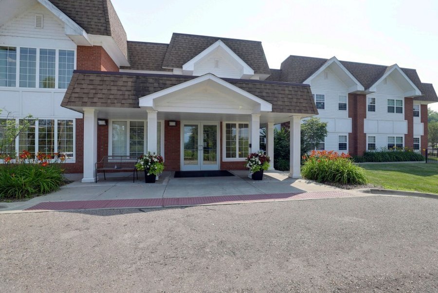 Regency At Bluffs Park