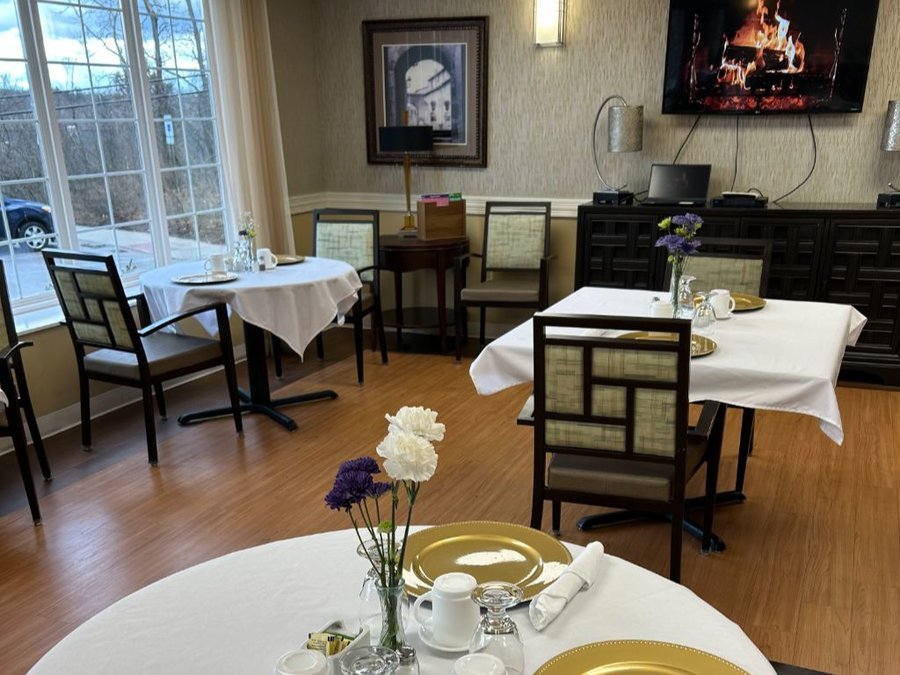 Regency At Bluffs Park