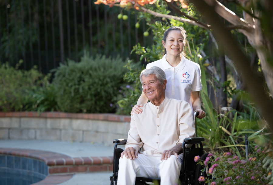 1Heart Caregiver Services