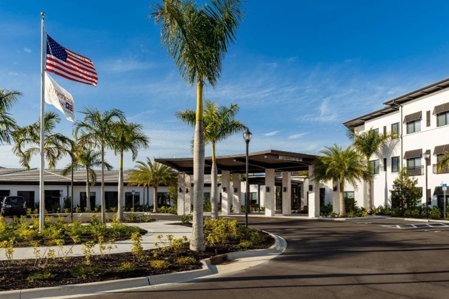 American House Naples