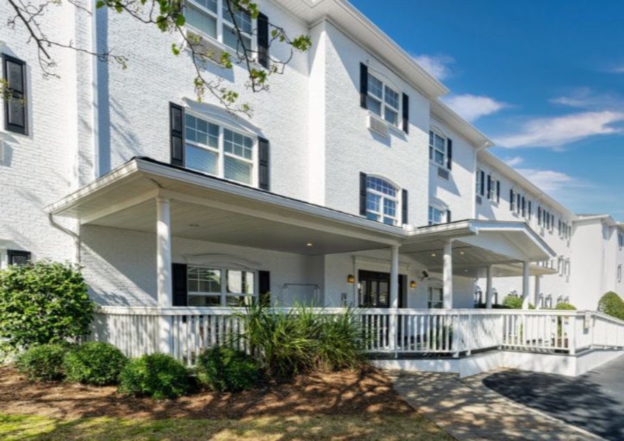 Ashton Manor At Sugarloaf