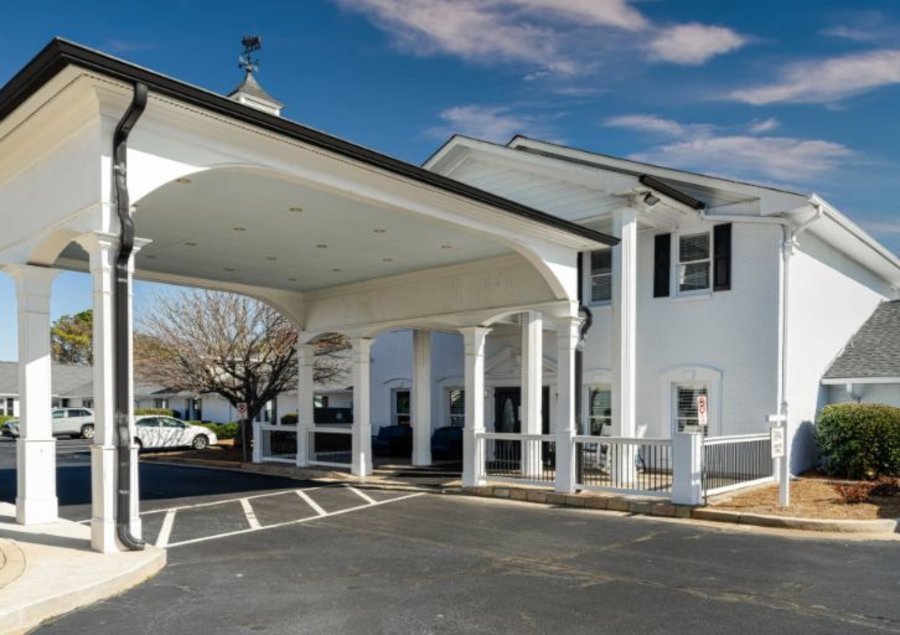 Ashton Manor At Sugarloaf