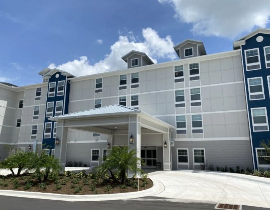 Lakeshore Manor at Lake Jackson