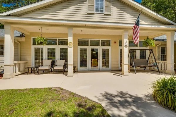 Village Cove Assisted Living