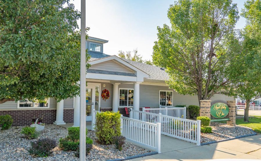 Apple Valley Place of Charles City