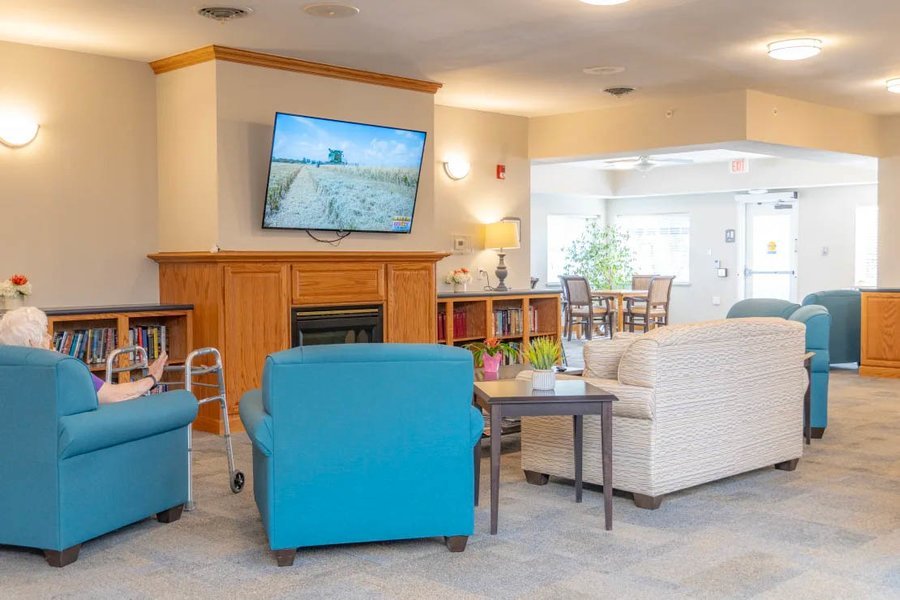 Apple Valley Place of Charles City