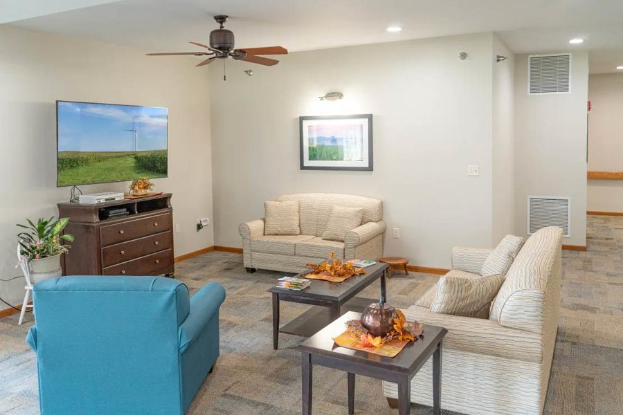 Apple Valley Place Osage