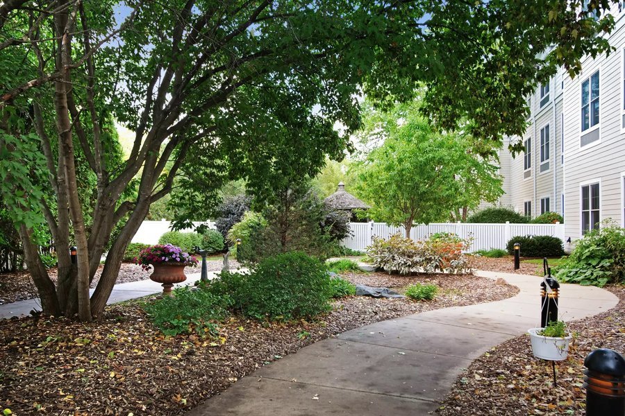 StoryPoint Golden Valley