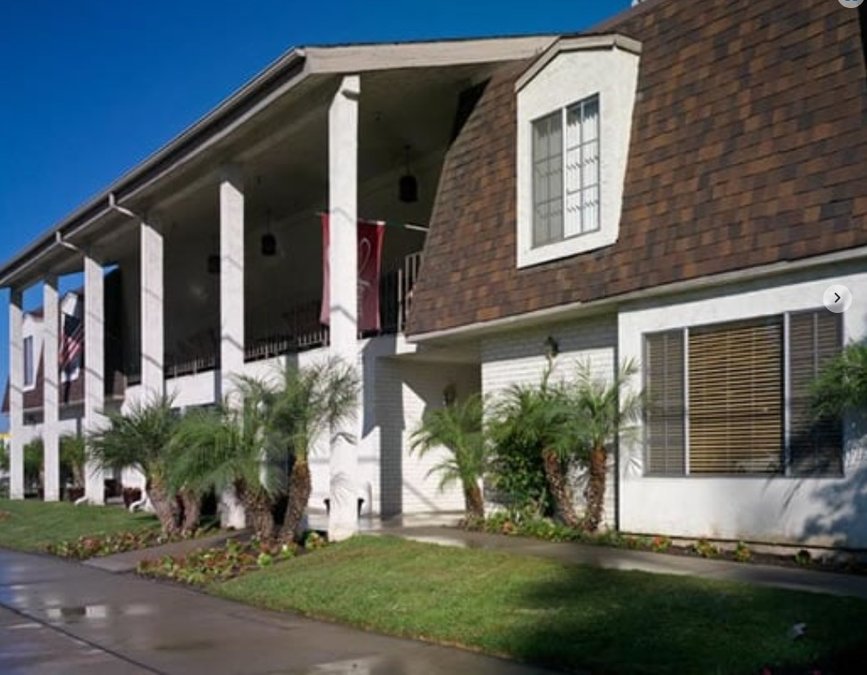 Covina Court Senior Living LLC