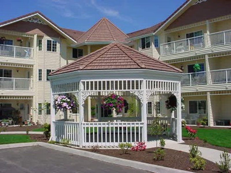 Country Meadows Village